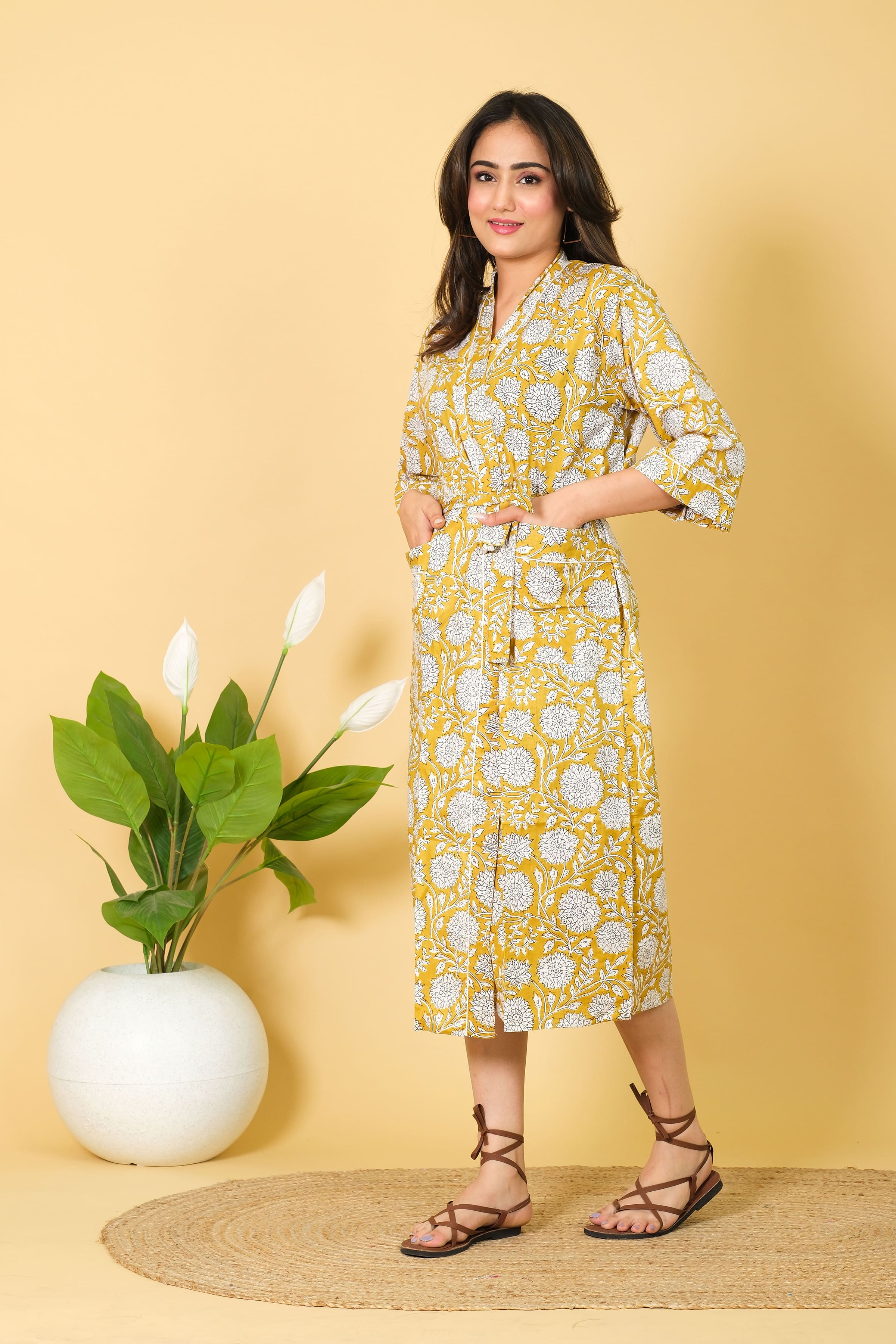 Yellow & White Color Kimono Bathrobe 100% Cotton Bathrobe With 3/4 Sleeves Floral Pattern