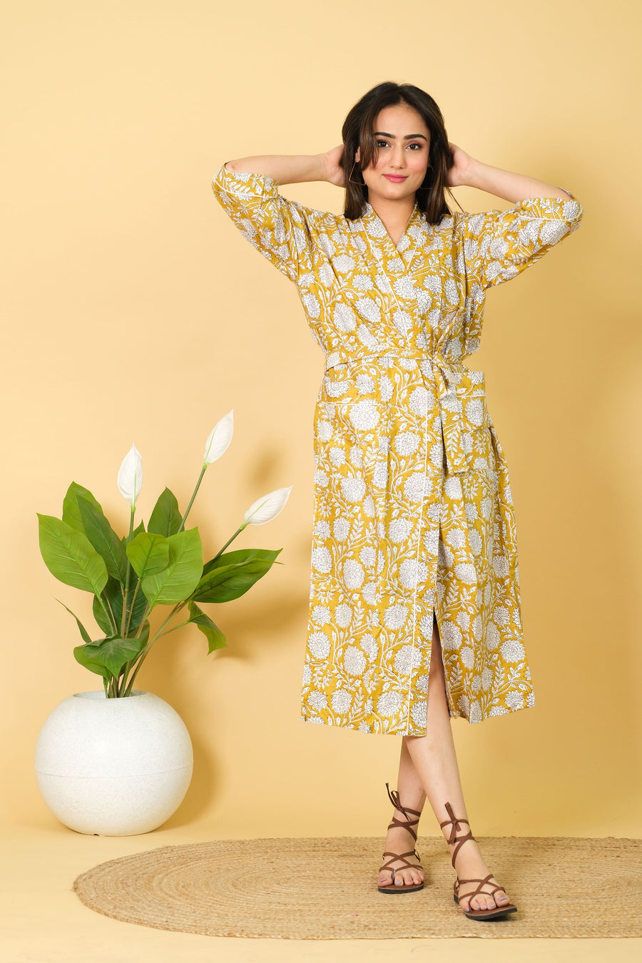 Yellow & White Color Kimono Bathrobe 100% Cotton Bathrobe With 3/4 Sleeves Floral Pattern