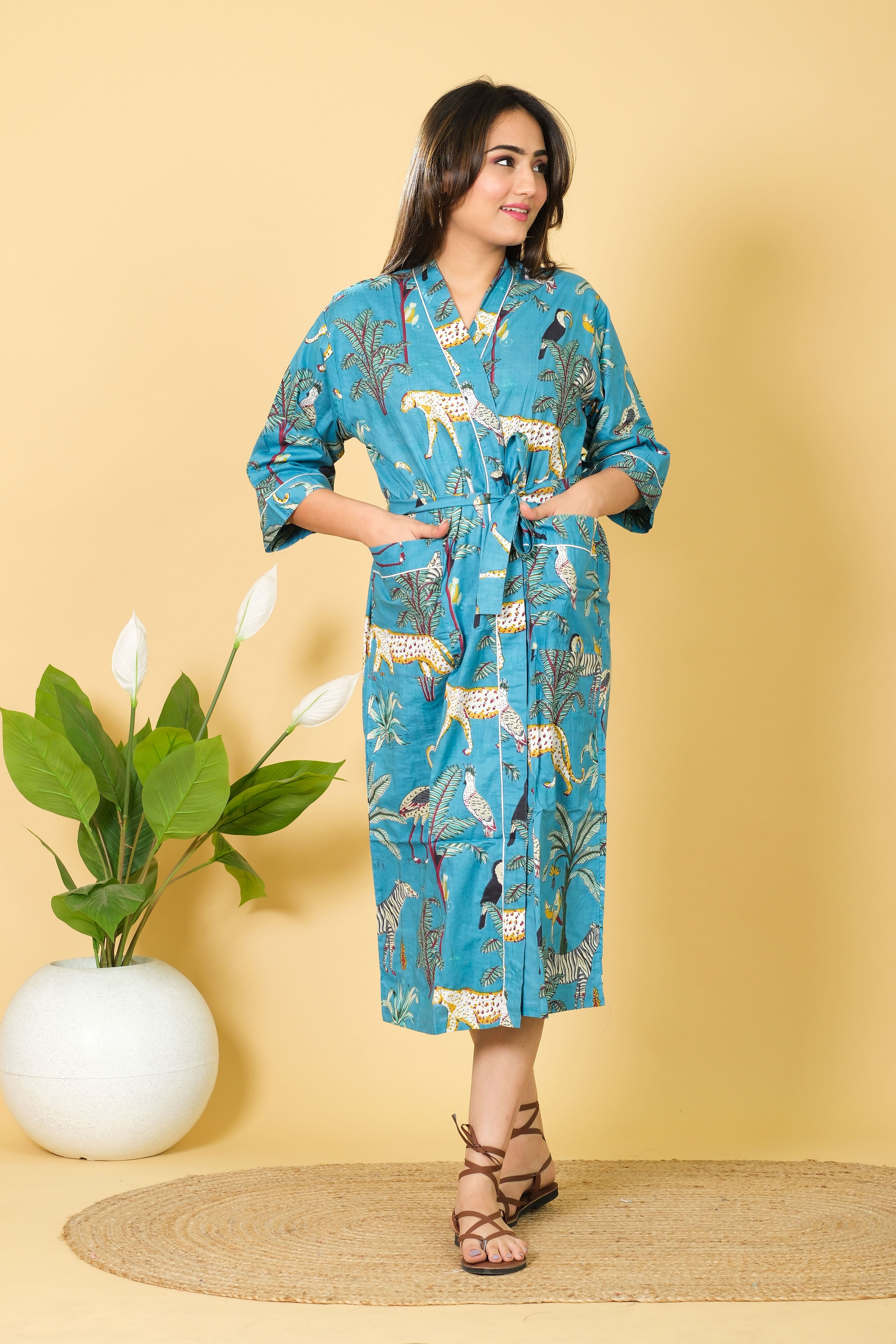 Sea Green Color Bathrobe 100% Cotton Bathrobe For Women 3/4 Sleeves With Cozy & Soft Fabric