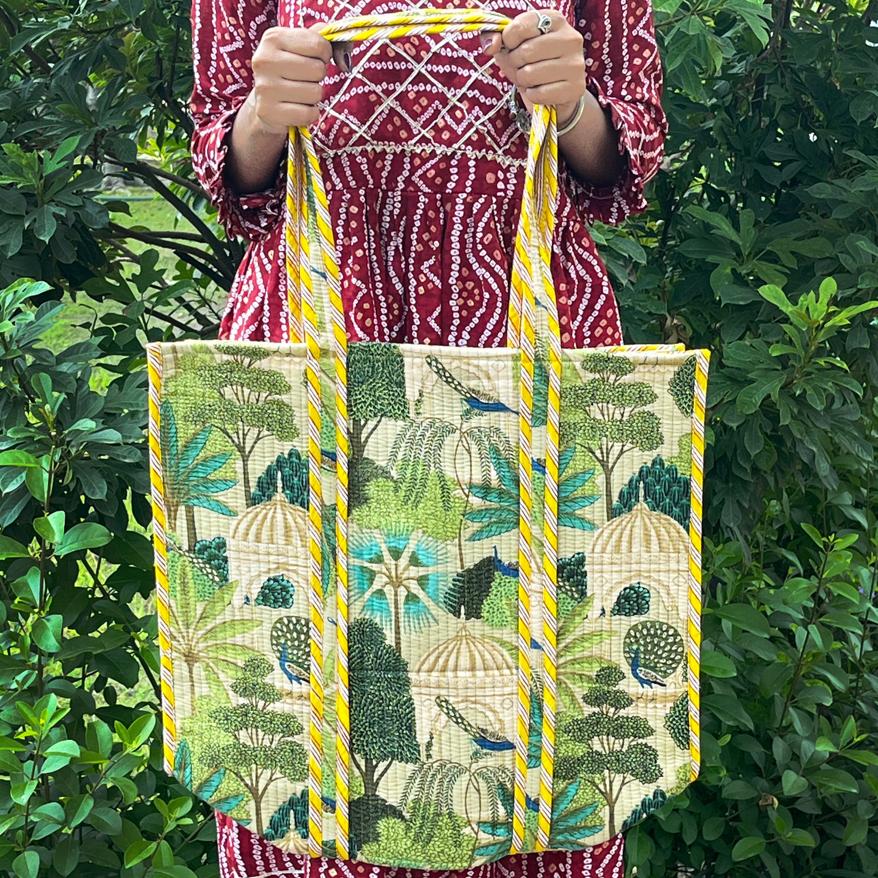 Jungle Green Floral Bird Print Tote Bag: Nature-Inspired Everyday Companion