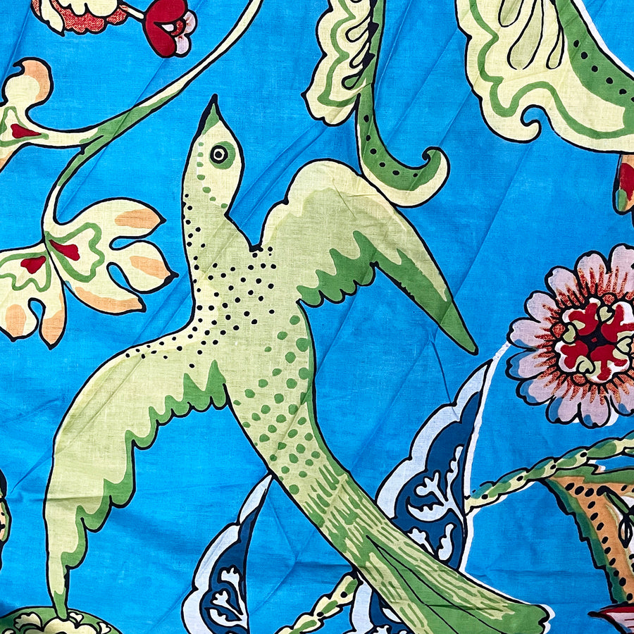 Attractive Blue Fabric With Birds Print 100% Cotton Fabric For Garments
